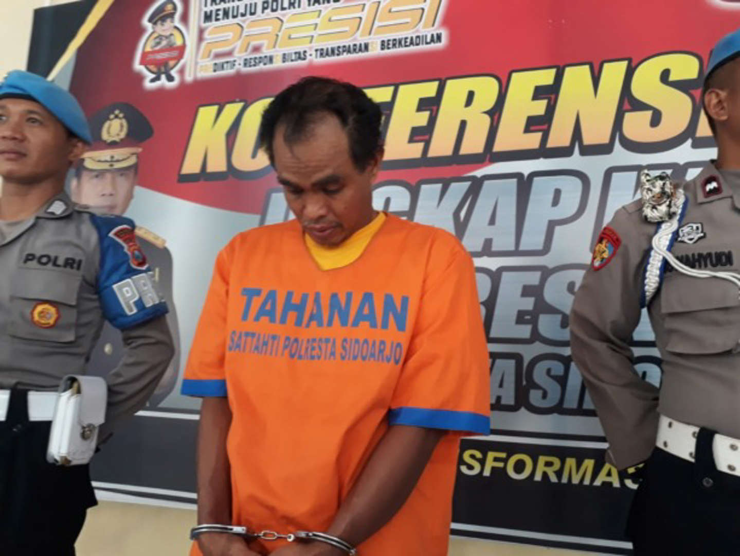 Suka Cowok Berbadan Atletis, Pria Paruh Baya Lakukan Pencabulan di Kolam Renang